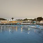 A 11 4* Çeşme