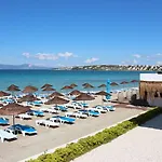 A 11 Hotel
