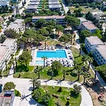 A 11 Hotel