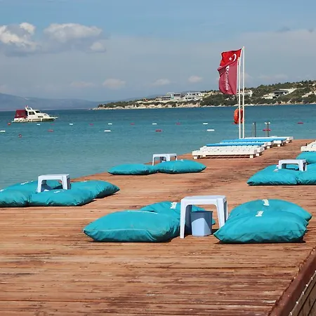 فندق A 11 Çeşme