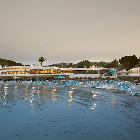 A 11 4* Çeşme