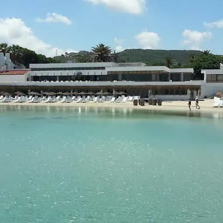 A 11 Hotel 4*