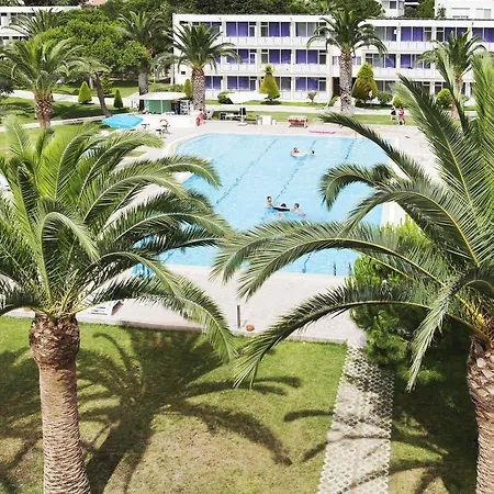 A 11 Hotel